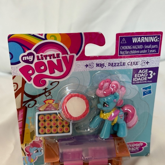 Mrs Dazzle Cake Pony Figure My Little Pony - Picture 2 of 2